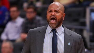 J.B. Bickerstaff, durante un partido con Memphis Grizzlies.