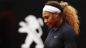 ROME, ITALY - MAY 13: Serena Williams of the USA celebrates winning a big point during her first round match agains Rebecca Petersen of Sweden during day two of the International BNL d'Italia at Foro Italico on May 13, 2019 in Rome, Italy. (Photo by Adam Pretty/Getty Images)
