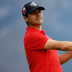 Felipe Aguilar no tiene un buen día y marcha 27° en la general