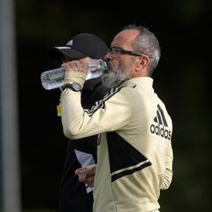 Cervera: “Hay que salir de esta como sea”