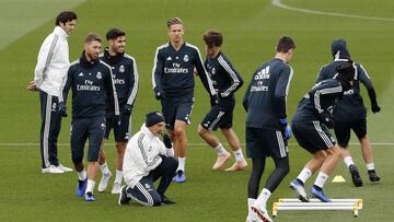 Solari, durante el entrenamiento de este sábado del Real Madrid.