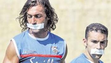 <b>EN BOCA CERRADA... </b>Javi Navarro y David: ver, correr y callar.