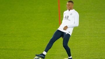 Mbapp&eacute;, en el entrenamiento del PSG.