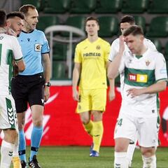 Aprobados y suspensos del Elche: Carrillo y Boyé recuperan el gol