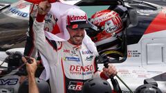 Alonso: "Ha sido una victoria que no merecíamos en la pista"