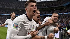 Los jugadores de Inglaterra se desatan en Mykonos al ritmo de 'Sweet Caroline'