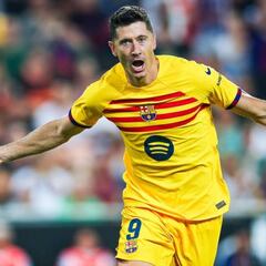 Lewandowski recorta distancias con Mbappé: ¿A cuánto se paga que sea el máximo goleador de LaLiga 24/25?