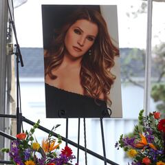 Lisa Marie Presley’s daughter welcomes her own child, announces it at mom’s memorial