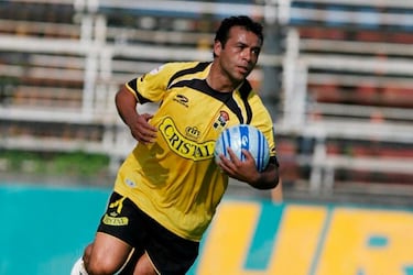 “Es un equipo grande de Chile y uno de mis amores, pero no soy de subirme a la gloria de los demás”