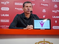 Ziganda, técnico de la Cultural, en rueda de prensa.