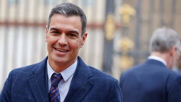 Spanish Prime Minister Pedro Sanchez arrives at the Prague castle where the European Summit will take place in Prague, Czech Republic, on October 6, 2022. - Leaders from over 40 countries are set to meet in Prague on October 6, 2022, to launch the "European Political Community". (Photo by Ludovic MARIN / AFP) (Photo by LUDOVIC MARIN/AFP via Getty Images)