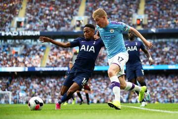 Kevin De Bruyne in action against Tottenham today