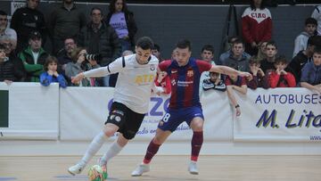 El Bar?a recupera el mando de la Liga a costa del Ribera Navarra