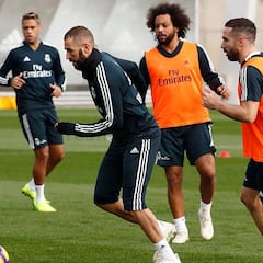 Carvajal, Marcelo y Mariano, recuperados para Ipurua
