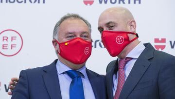 13/12/21
REAL FEDERACION ESPAÃOLA DE FUTBOL
LUIS RUBIALES PRESIDENTE DE RFEF EN LA PRESENTACION OFICIAL DE LUIS MEDINA CANTALEJO COMO NUEVO PRESIDENTE DEL COMITE TECNICO DE ARBITROS