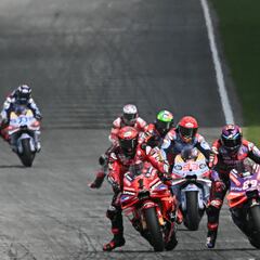 Bagnaia sigue vivo y a Martín le sobra el segundo