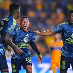 Estaba en los juegos del América, pero por este comentario le quitaron las narraciones