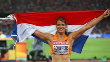 Dafne Schippers celebra su triunfo.