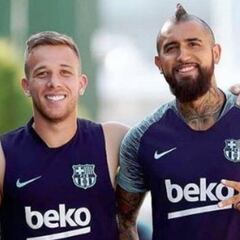 Arthur: "Es un privilegio jugar con futbolistas como Vidal"