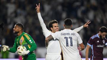 El Galaxy se impone a Colorado Rapids en el mejor de tres durante los playoffs de MLS y consigue su boleto a la siguiente fase. Nuevo doblete de Riqui Puig.