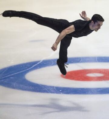 Exhibición en el Palacio de Hielo Dreams de Javi Fernández