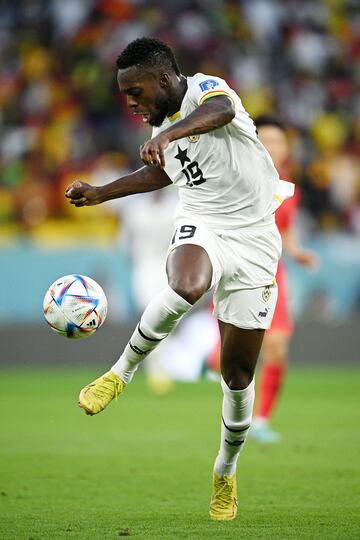 El delantero del Athletic Club es todo un conocido en nuestra Liga. Estuvo en los planes de la Selección como lo está ahora su hermano Nico. Iñaki llegó a debutar bajo las órdenes de Vicente del Bosque, pero en 2022, anunció que jugaría para su país de origen familiar: Ghana.