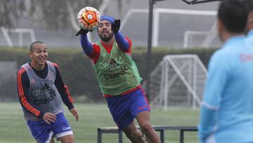 Beccacece oficializa primeros cortados en Universidad de Chile