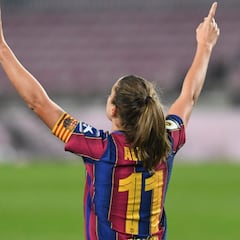 El Barça debuta en el Camp Nou con una manita histórica