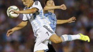 Espinoza, en el Argentina-Uruguay del último Sudamericano Sub-20.