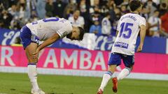 &Aacute;lvaro Gim&eacute;nez se lamenta tras fallar el penalti contra el Huesca.