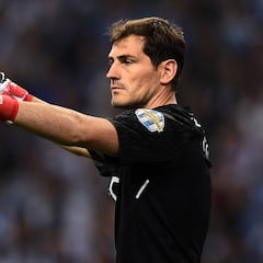 Casillas defiende a Karius