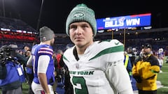 Robert Saleh sentó a Zach Wilson en el tercer cuarto del Jets vs Bills, y dejó en el aire la posibilidad de un cambio de quarterback para el viernes.