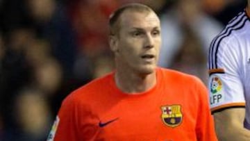 Mathieu durante el encuentro ante el Valencia en Mestalla