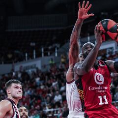 Obi Emegano abandona el Zaragoza