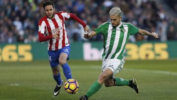 El Sporting empata en el Villamarín en el debut de Rubi
