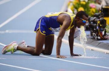 El sueco Mustafa Mohamed exhausto después del maratón.