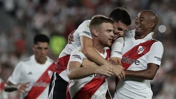 River Plate's forward Lucas Beltran (C) celebrates with teammates after scoring the teams second goal against Godoy Cruz during their Argentine Professional Football League Tournament 2023 match at El Monumental stadium, in Buenos Aires, on March 12, 2023. (Photo by ALEJANDRO PAGNI / AFP) (Photo by ALEJANDRO PAGNI/AFP via Getty Images)