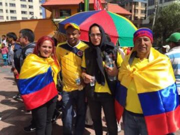 Los hinchas colombianos se toman las calles de La Paz