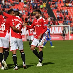 Luis Suárez, Uche, Sadik y Kanté, a la caza del gol