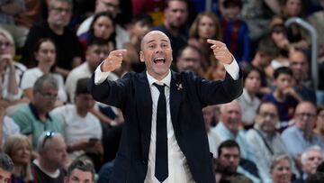 Joan Peñarroya, durante el partido de la cuarta jornada de la Liga Endesa de baloncesto entre Barcelona y Baskonia.