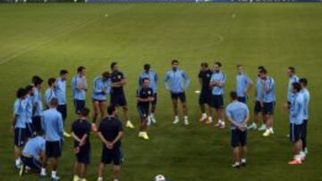 El Atlético, en el estadio de Olympiacos.