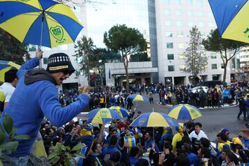 El banderazo de la afición de Boca Juniors en Madrid