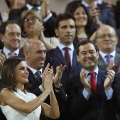 La Reina Letizia: "Es importante apoyar el deporte femenino español, no sólo el fútbol"