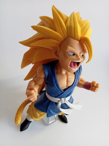 Goku SS3 y Super Baby 2 de Dragon Ball GT por Banpresto