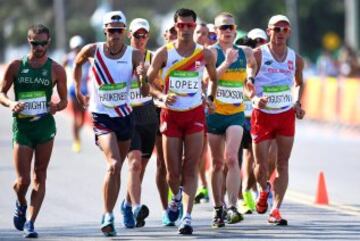 El español Miguel Ángel López se retiró, con problemas físicos de la prueba de 50 kilómetros marcha de los Juegos Olímpicos de Río 2016