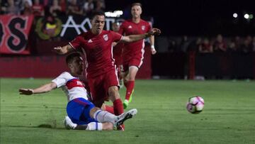 Omar Bravo pierde en su primer juego con el Phoenix Rising