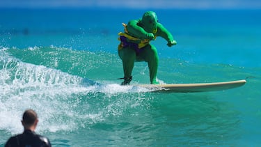 Recaudar fondos para apoyar a la comunidad y mejorar la calidad de vida en Kommetjie.