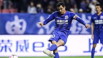 El volante colombiano Giovanni Moreno durante un partido con el Shanghái Shenhua por la Superliga China