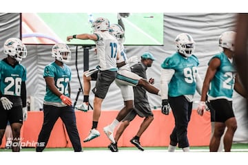 Así regresó Ryan Tannehill a los entrenamientos