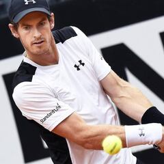 Murray arrolla a Pouille